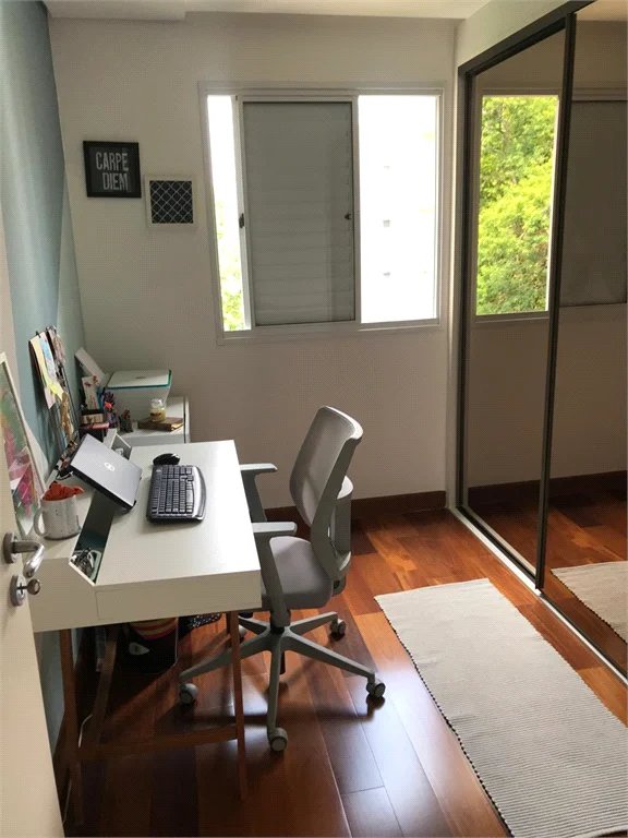Apartamento à venda com 3 quartos, sendo 1 suíte, em Lar São Paulo, São Paulo, SP