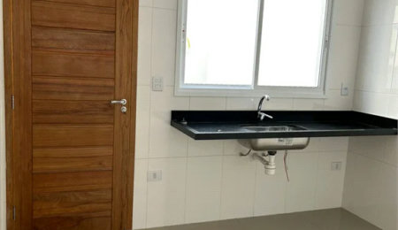 Casa à venda com 3 quartos, sendo 1 suíte, em Jardim Cidália, São Paulo, SP
