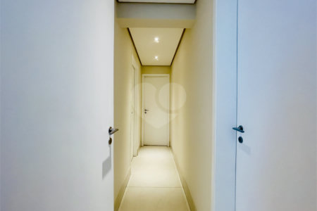 Apartamento à venda com 3 quartos, sendo 4 suítes,  no Centro, São Bernardo do Campo, SP