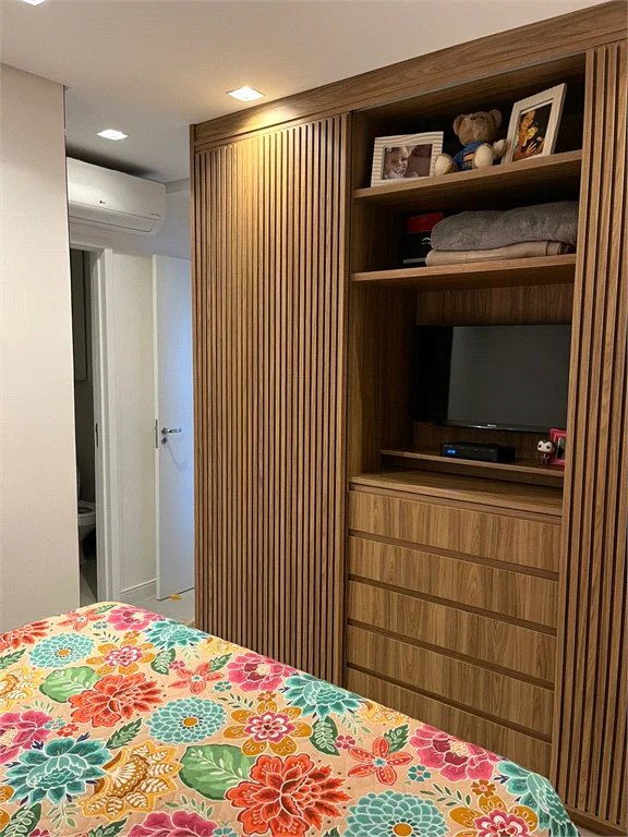 Apartamento à venda ou para alugar com 1 suíte em Pinheiros, São Paulo, SP