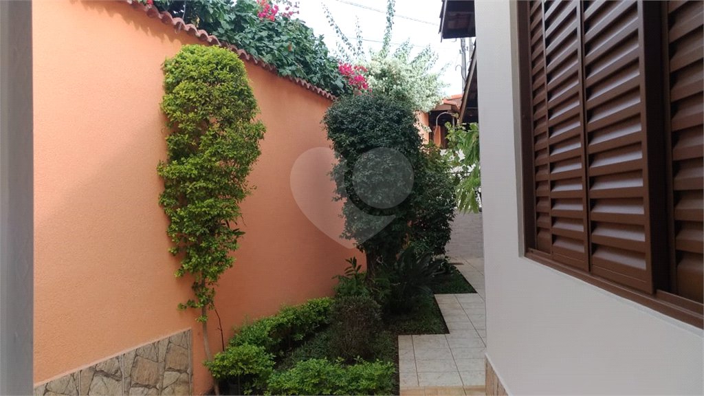 Casa à venda ou para alugar com 2 quartos, sendo 1 suíte, em Jardim do Lago, Atibaia, SP