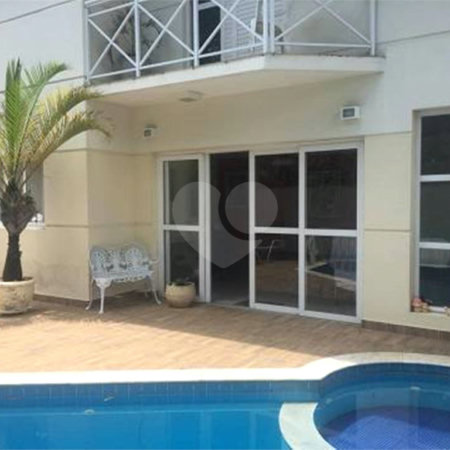 Casa à venda com 4 quartos, sendo 3 suítes, no condomínio Residencial Nova Cantareira, São Paulo - SP