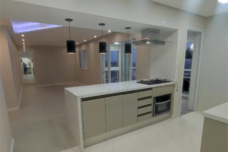Apartamento à venda com 3 quartos, sendo 2 suítes,  em Jardim Arpoador, São Paulo, SP