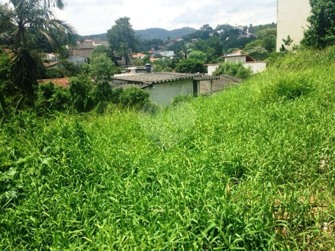 Terreno à venda em Horto, São Paulo, SP
