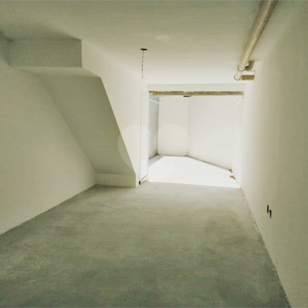 Casa à venda com 2 quartos, sendo 1 suíte, no condomínio Tanque Velho, São Paulo - SP