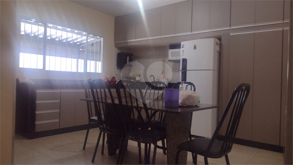 Casa à venda com 2 quartos, sendo 1 suíte, em Jardim Morada do Sol (vila Xavier), Araraquara, SP