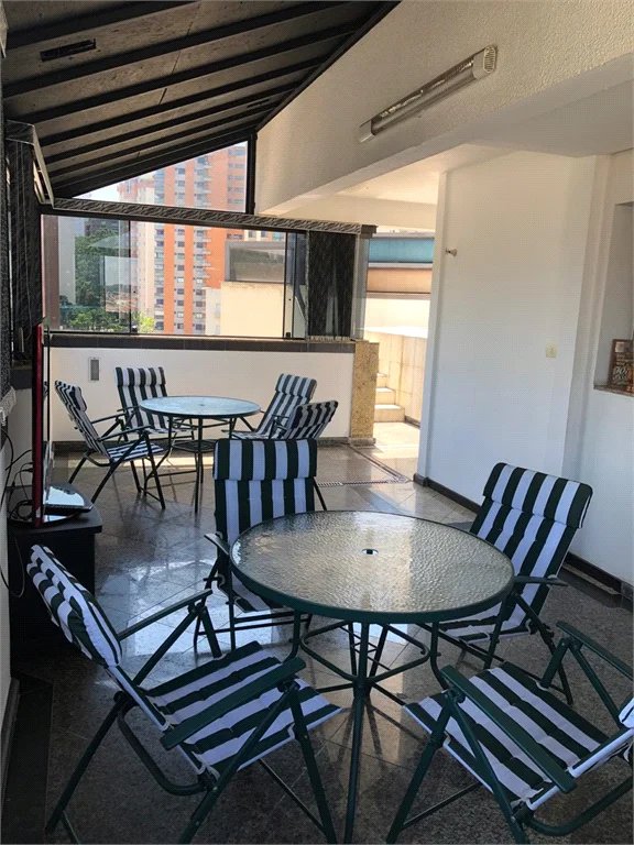 Cobertura à venda com 5 quartos, sendo 3 suítes, em Vila Andrade, São Paulo, SP
