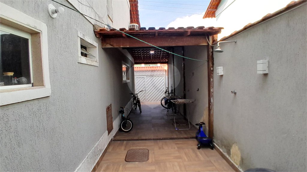 Casa à venda com 3 quartos, sendo 1 suíte, em Campo Grande, Rio de Janeiro, RJ