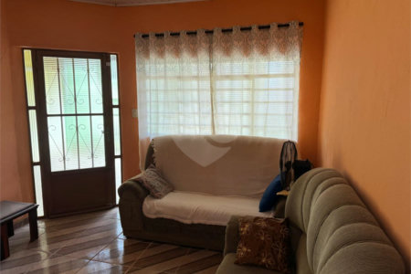 Chácara à venda com 2 quartos em Conceição, Itapetininga, SP