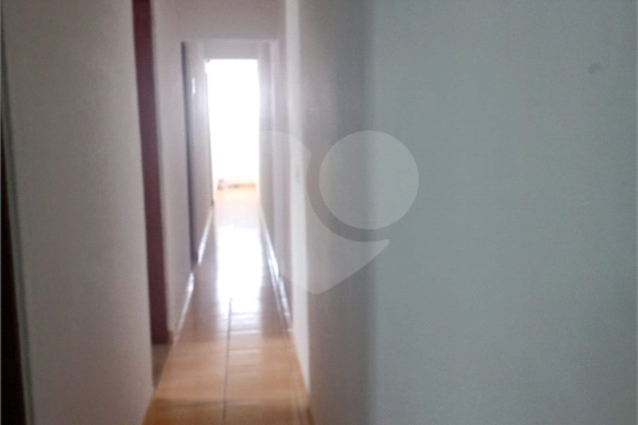 Sobrado à venda com 6 quartos em Horto, São Paulo, SP