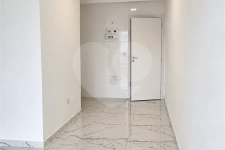 Apartamento à venda ou para alugar com 2 quartos, sendo 1 suíte, em Vila Mazzei, São Paulo, SP