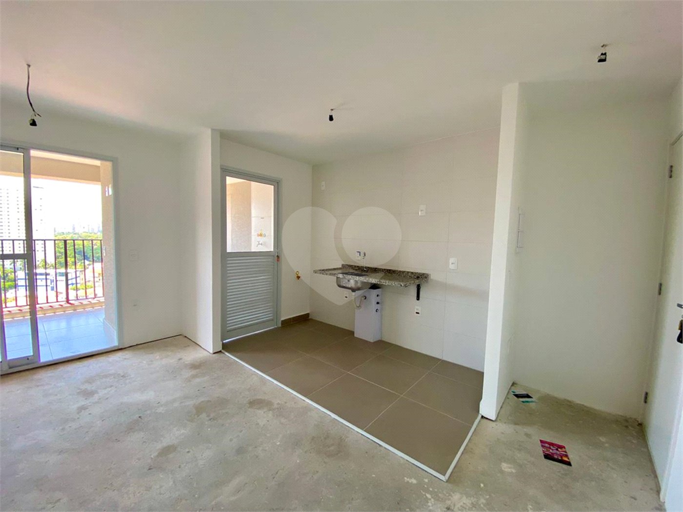 Apartamento à venda com 2 quartos, sendo 1 suíte, em Santo Amaro, São Paulo, SP