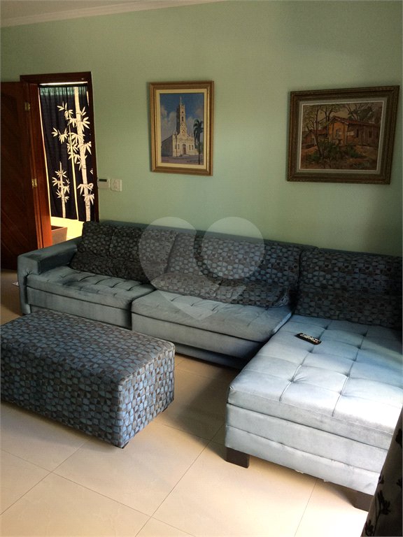 Sobrado à venda com 2 quartos, sendo 1 suíte, em Lar São Paulo, São Paulo, SP