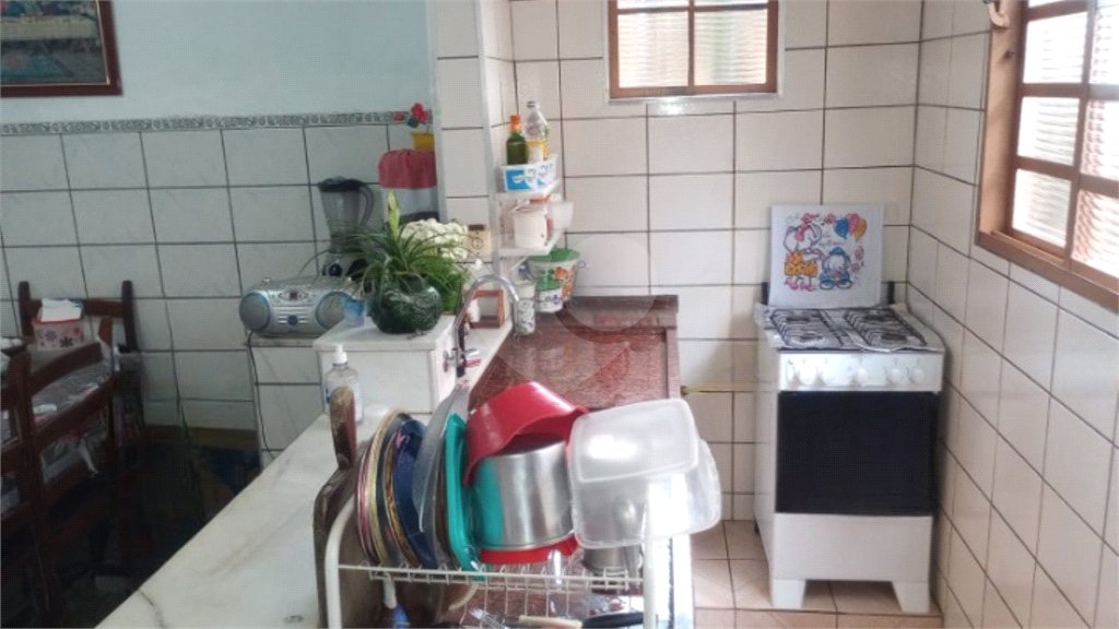 Casa à venda com 3 quartos em Colina dos Pinheiros, Valinhos, SP