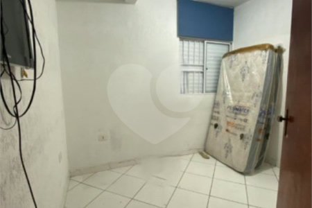 Sobrado à venda com 2 quartos, sendo 1 suíte, em Jardim Álamo, Guarulhos, SP