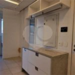 Apartamento à venda com 3 suítes em Vila Mariana, São Paulo, SP