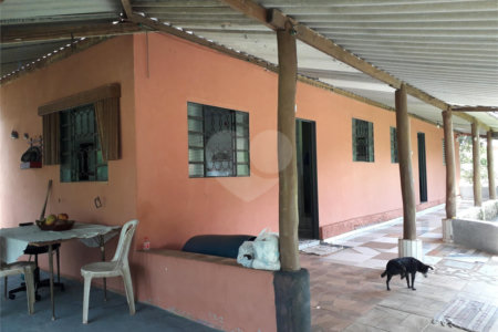 Chácara para venda no Portal do Vale no distrito de Água Vermelha/SP