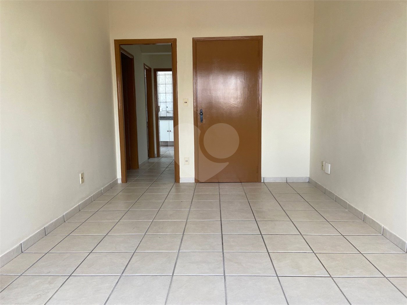 Apartamento à venda com 2 quartos no Centro, Araraquara, SP