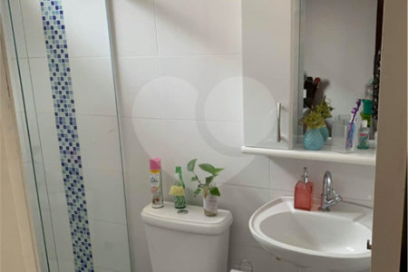 Casa à venda com 4 quartos, sendo 2 suítes,  no Centro, Mairinque, SP