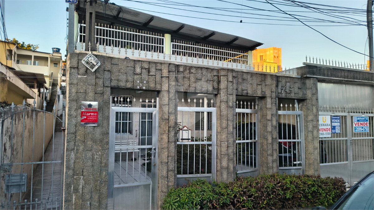 Terreno à venda com 6 quartos em Parque Peruche, São Paulo, SP