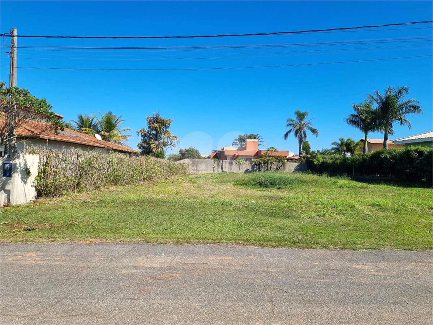 Terreno à venda no condomínio Village Ipanema 1, Araçoiaba da Serra - SP