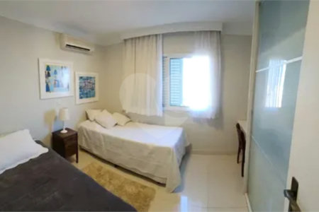 Apartamento à venda com 4 quartos, sendo 2 suítes,  em Vila Ema, São José dos Campos, SP