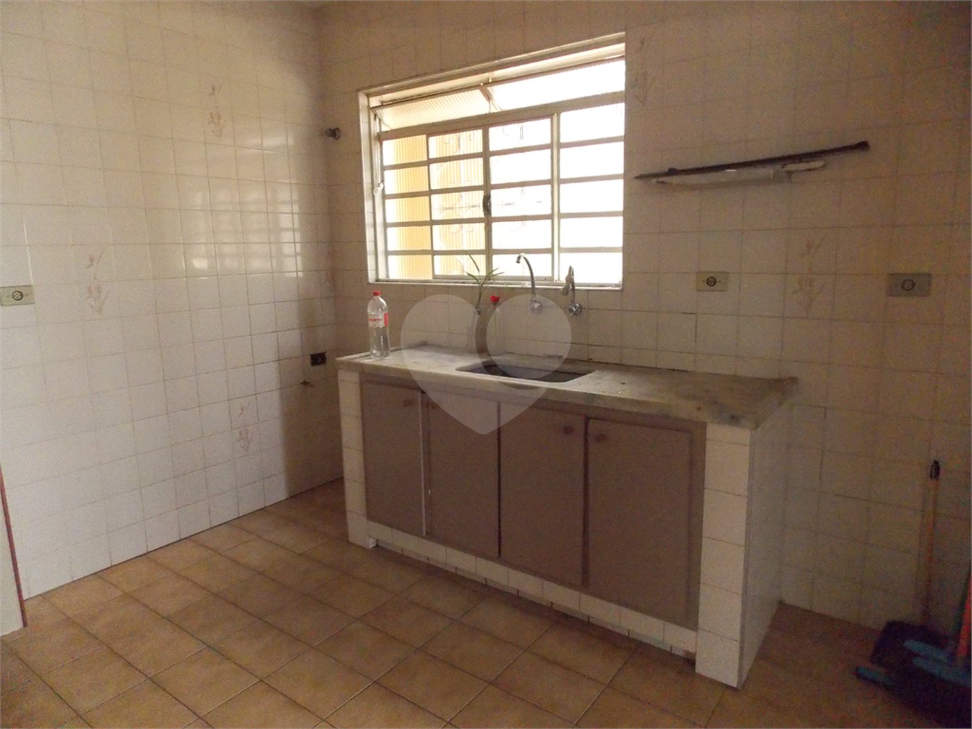 Casa à venda com 3 quartos, sendo 2 suítes, em Vila Helena, Atibaia, SP