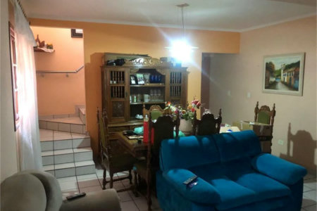 Sobrado à venda com 2 quartos, sendo 1 suíte,  em Vila Prel, São Paulo, SP