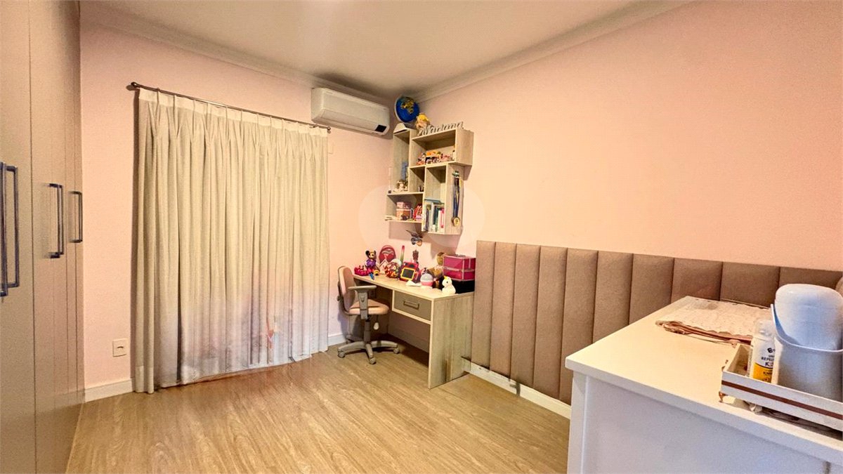 Casa à venda com 3 suítes no condomínio Villa Grimaldi, Sorocaba - SP