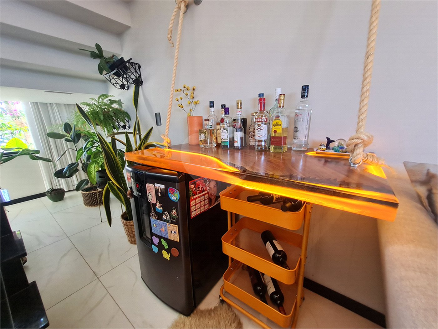 Casa à venda com 3 quartos, sendo 2 suítes, no condomínio Horizontes de Sorocaba, Sorocaba - SP