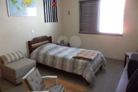 Casa à venda com 3 quartos, sendo 1 suíte,  em Vila Mascote, São Paulo, SP