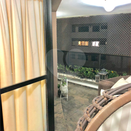 Apartamento à venda com 3 suítes em Tatuapé, São Paulo, SP