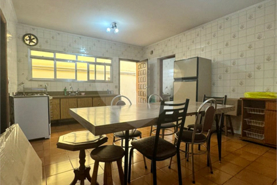 Sobrado à venda com 5 quartos, sendo 1 suíte, em Vila Maria, São Paulo, SP
