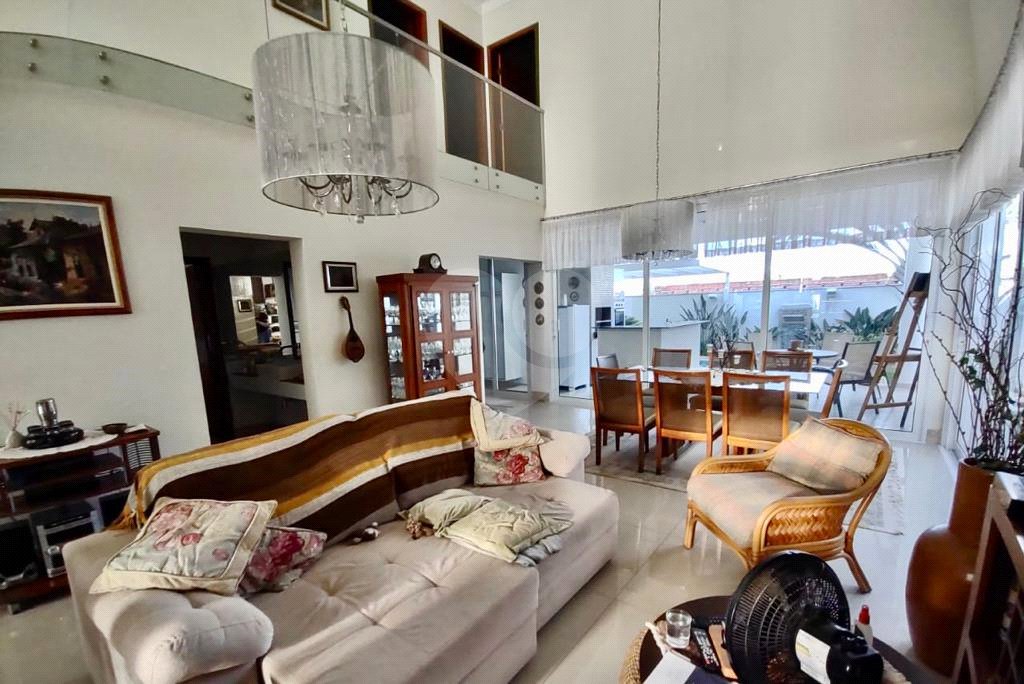 Casa à venda com 3 suítes no condomínio Aldeia da Mata, Votorantim - SP