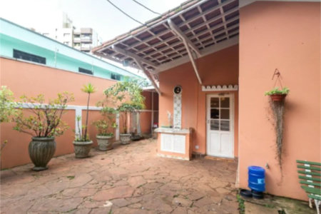 Casa à venda com 3 quartos, sendo 1 suíte,  em Alto da Lapa, São Paulo, SP