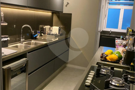 Apartamento à venda com 2 quartos, sendo 1 suíte, em Higienópolis, São Paulo, SP