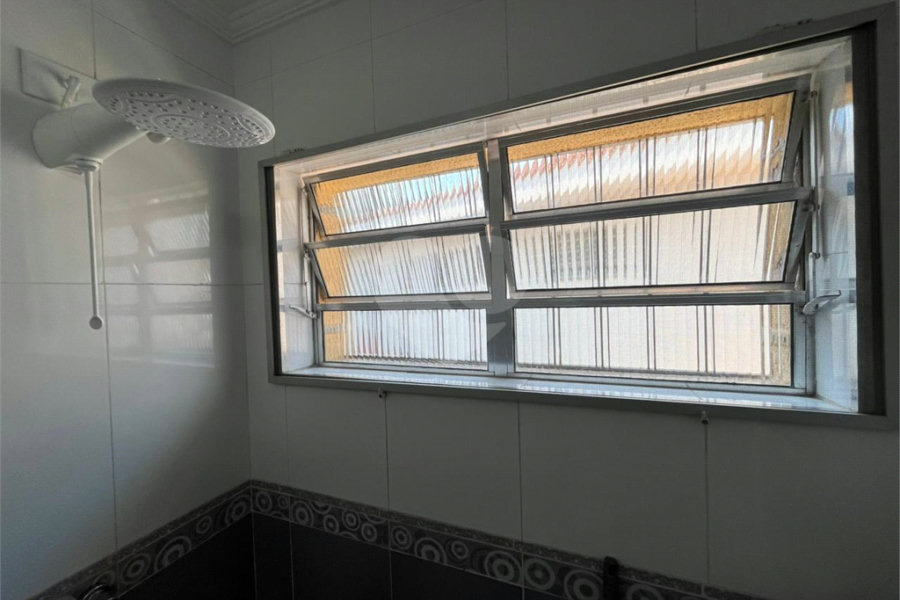 Sobrado à venda com 2 quartos, sendo 1 suíte, em Vila Nova Mazzei, São Paulo, SP