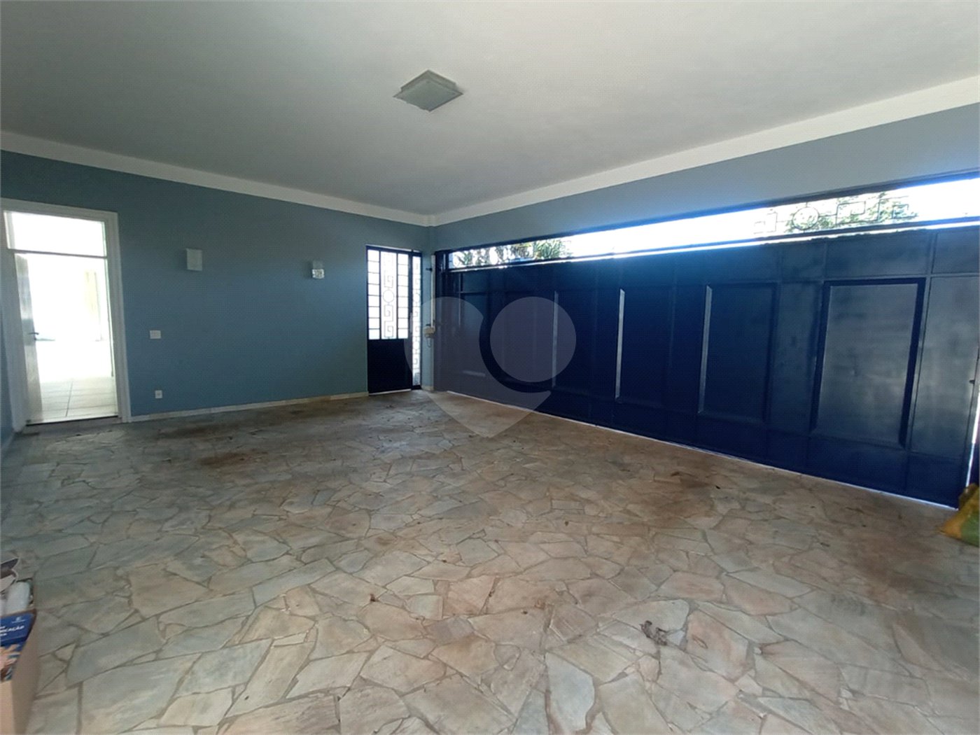 Casa à venda com 3 suítes em Vila Nastri, Itapetininga, SP