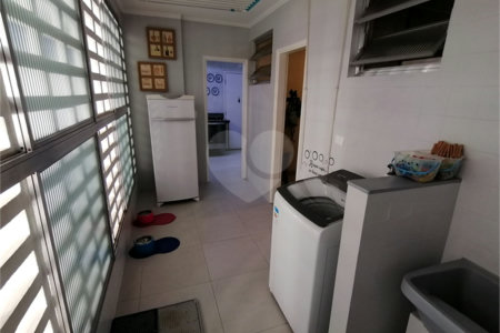 Apartamento à venda com 3 quartos, sendo 1 suíte, em Jardim Paulista, São Paulo, SP