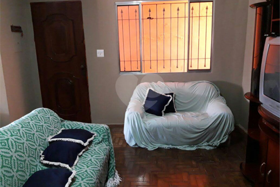 Sobrado à venda com 6 quartos, sendo 4 suítes, em Vila Medeiros, São Paulo, SP