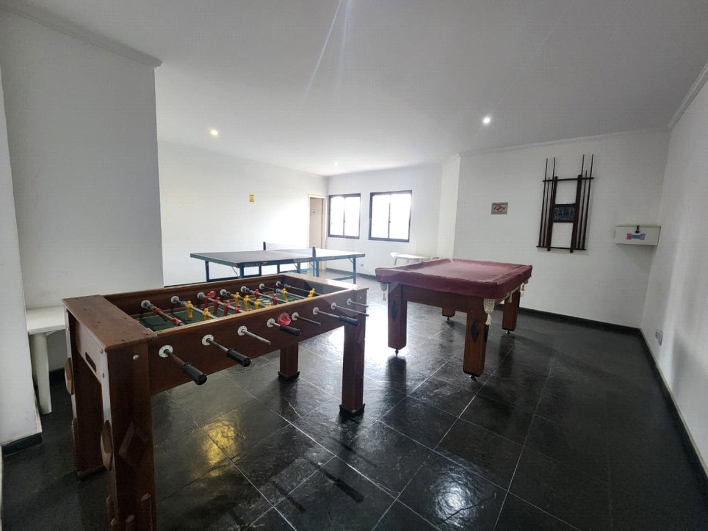 Apartamento com 70m² , 2 dormitórios , sendo 1 suíte , 2 vagas , à venda no Bosque da Saúde.