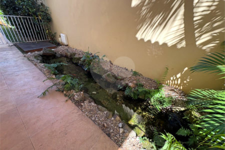 CASA A VENDA CONDOMINIO SWISS PARK