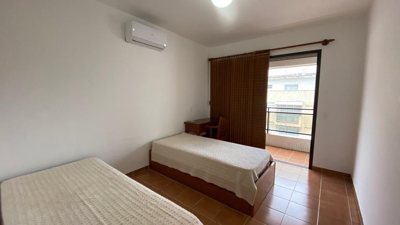 Apartamento com 3 dormitórios à venda, 170 m² por R$ 1.430.000,00 - Pitangueiras - Guarujá/SP