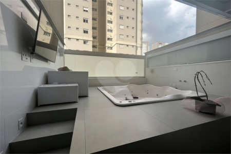 Apartamento à venda com 2 suítes em Barra Funda, São Paulo, SP