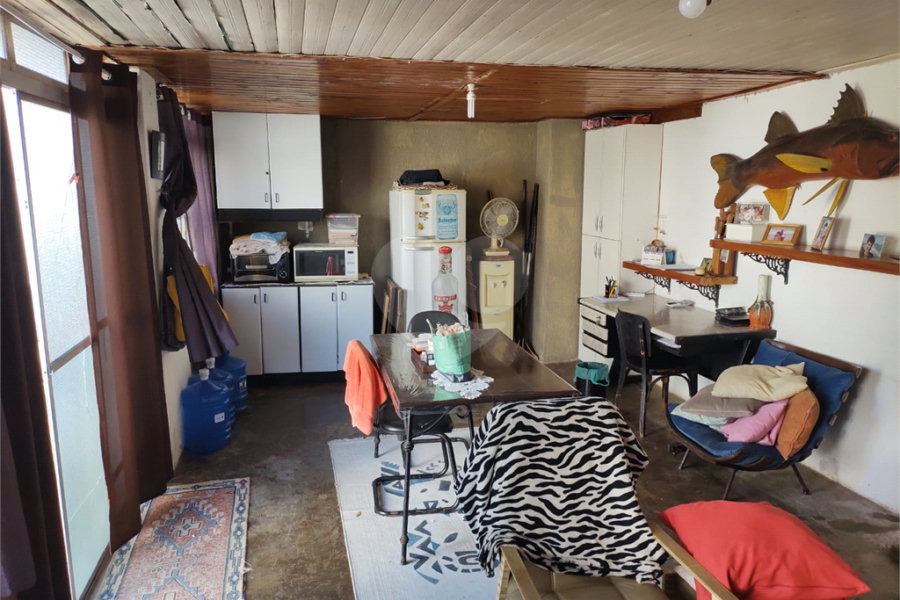 Sobrado à venda com 3 quartos em Tremembé, São Paulo, SP