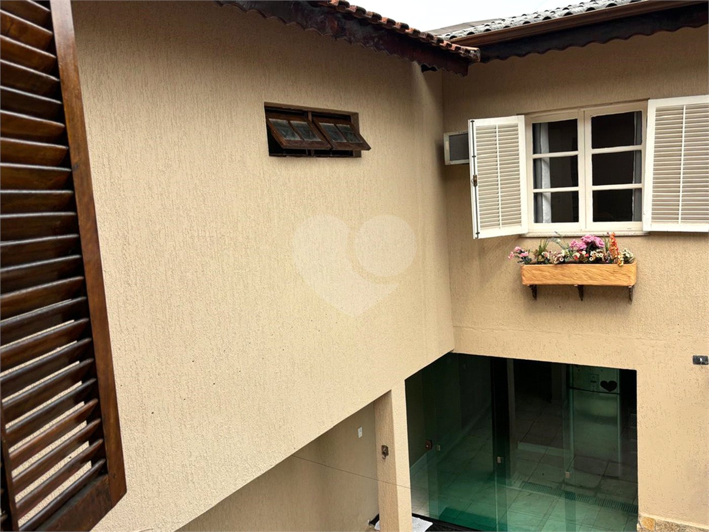 Sobrado à venda com 3 quartos, sendo 1 suíte, em Vila Albertina, São Paulo, SP