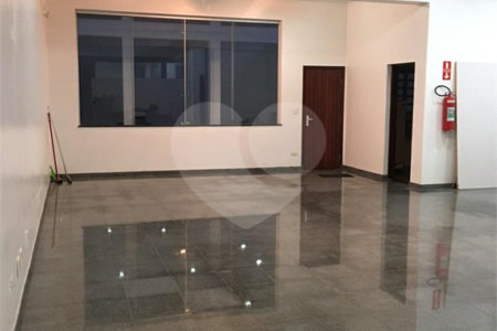 Salão Comercial para alugar em Cidade Satélite, Atibaia, SP