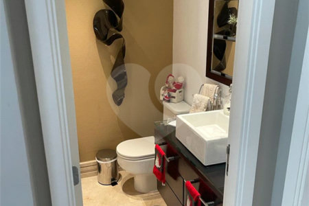 Apartamento à venda com 3 suítes em Vila Gertrudes, São Paulo, SP
