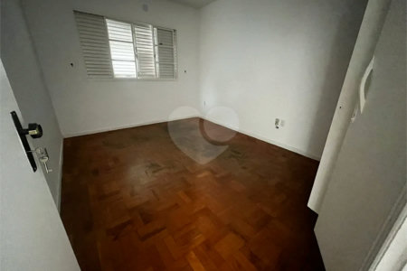 Casa à venda com 4 quartos, sendo 1 suíte, no Centro, Itapetininga, SP