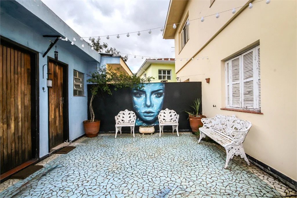 Casa à venda com 3 quartos, sendo 1 suíte,  em Alto da Lapa, São Paulo, SP